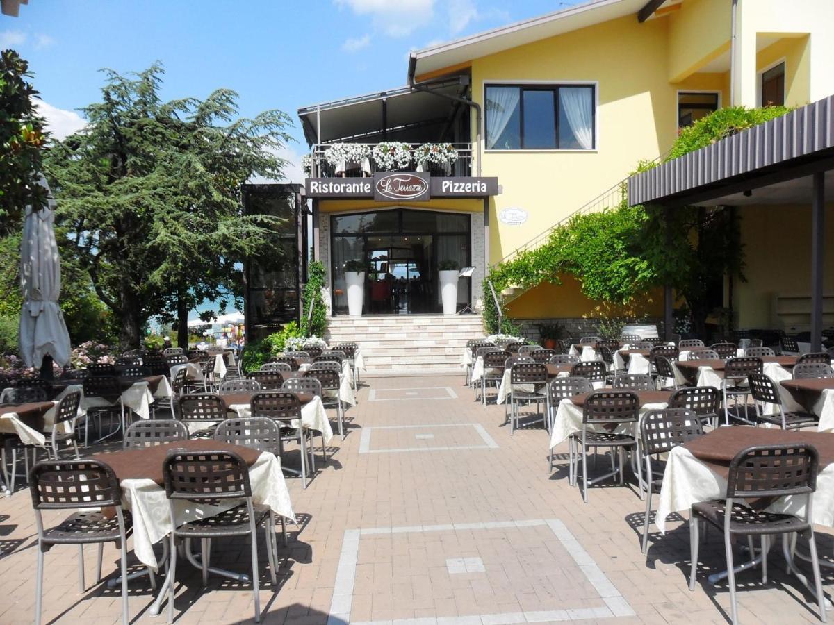 Apartments In Peschiera Del Garda 22099 Exterior photo